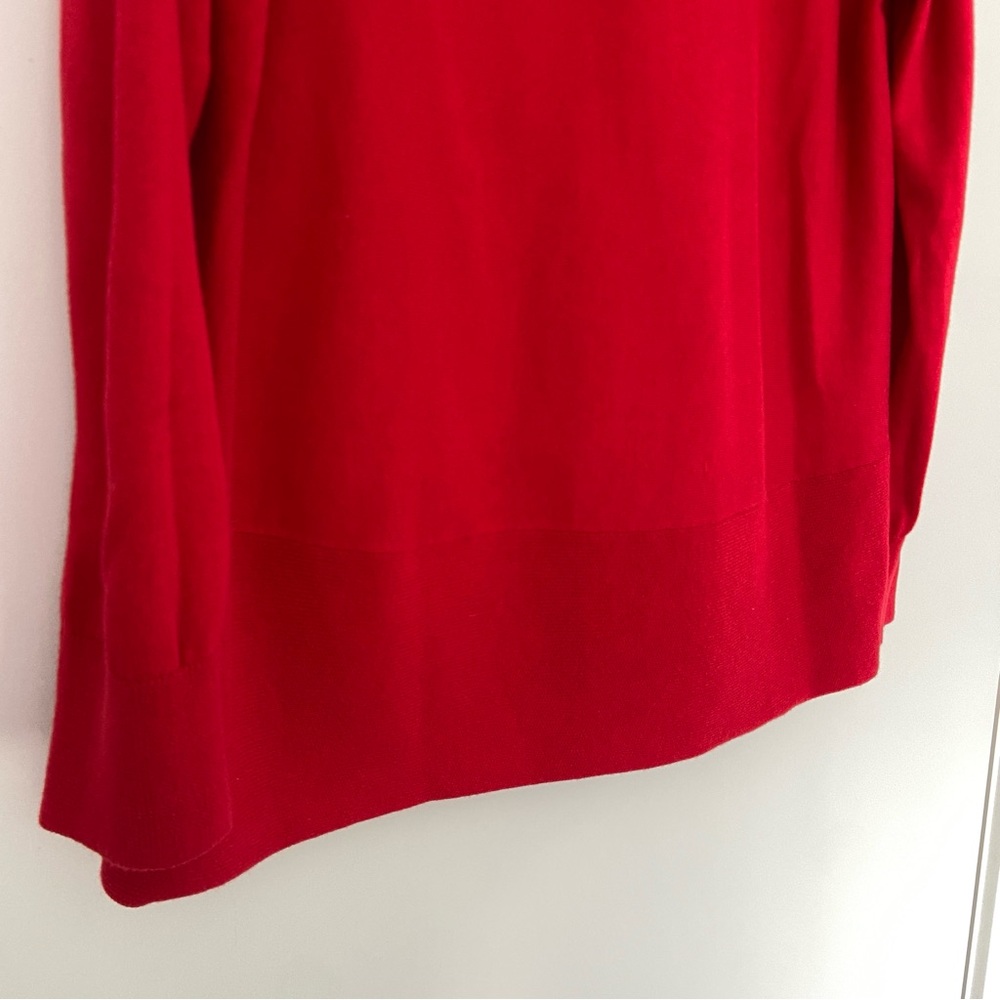 REPEAT BRIGHT RED V-NECK COTTON VISCOSE SWEATER WITH RIBBED CUFF & HEM, 42/L - Picture 8 of 10
